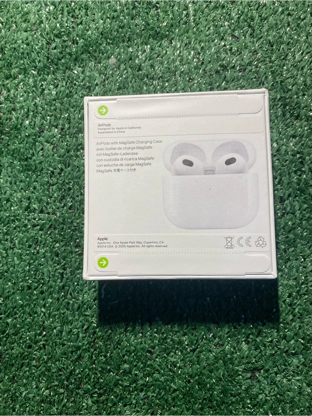 Apple AirPods (3rd Gen) Wireless Earbuds - White